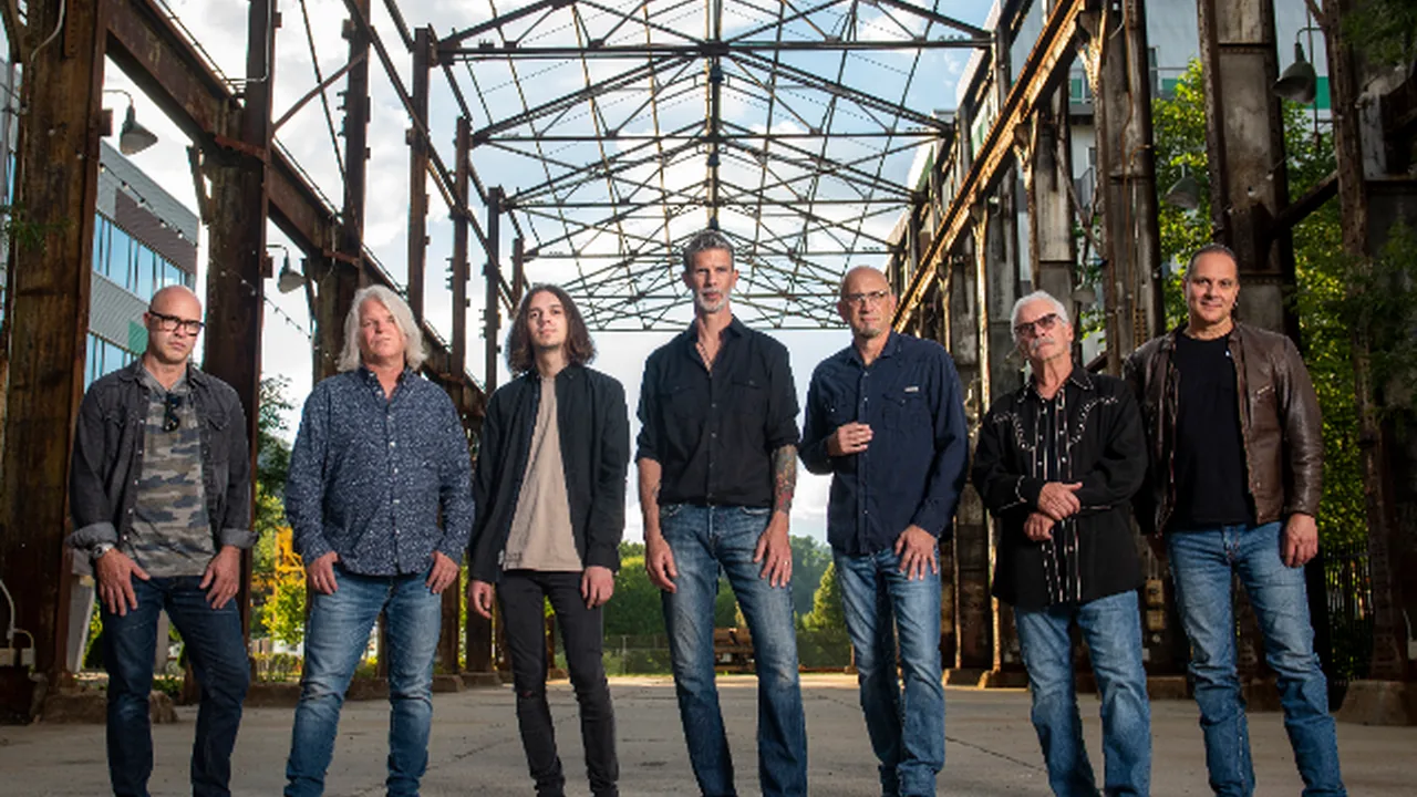 The Clarks with Scott Kurt