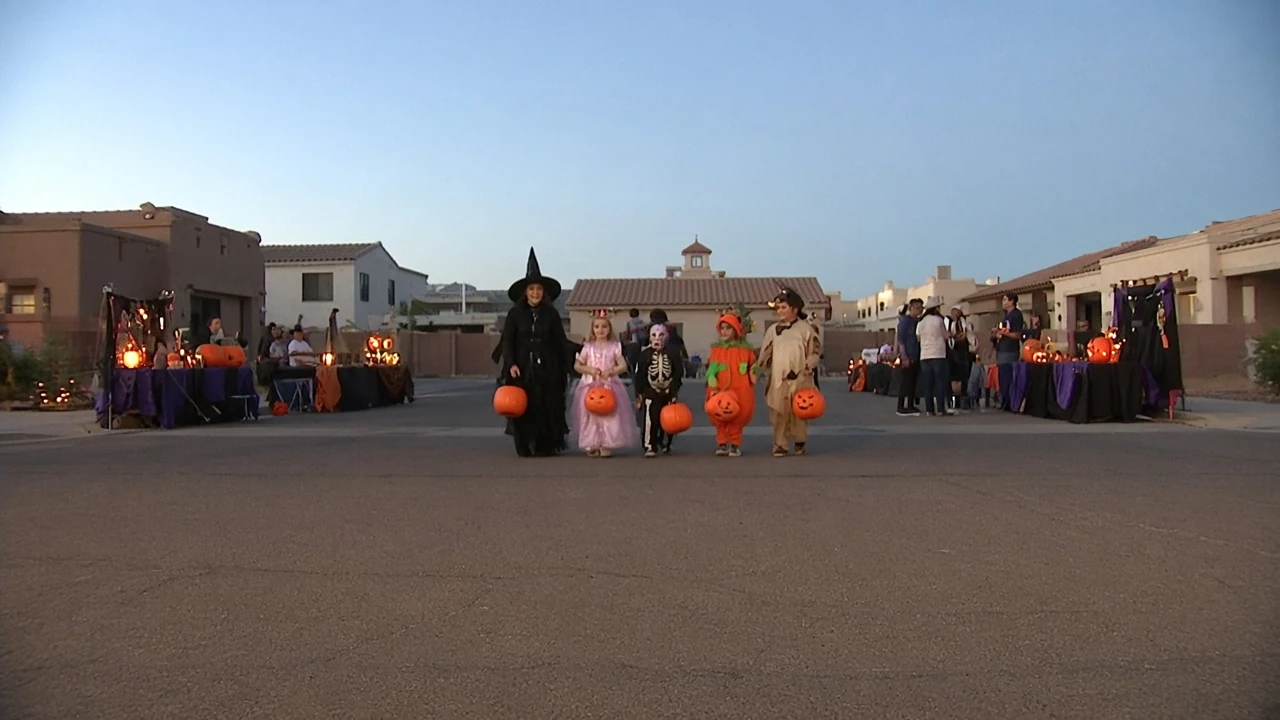 Halloween in the Village (La Mesa)