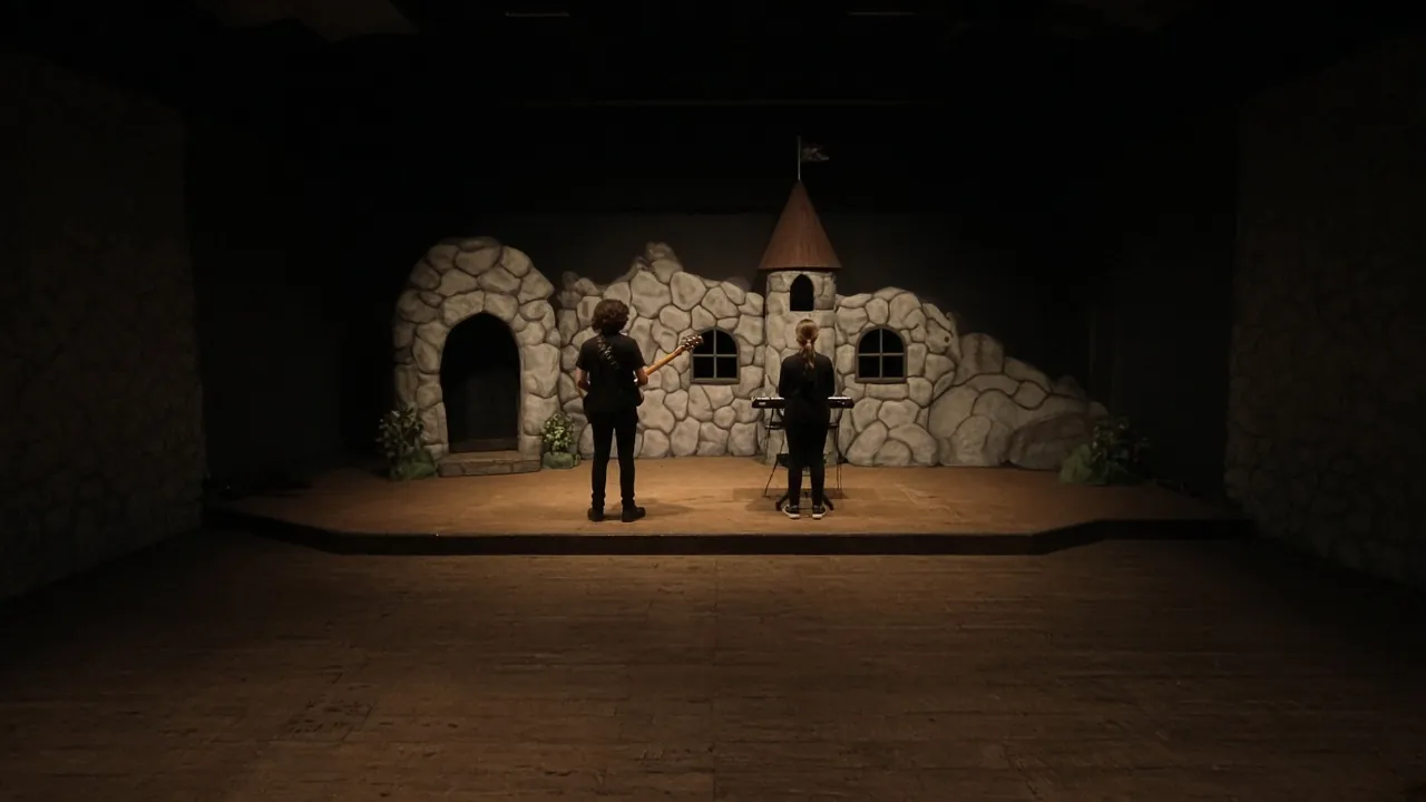 The Rock and Roll Playhouse plays the music of David Bowie